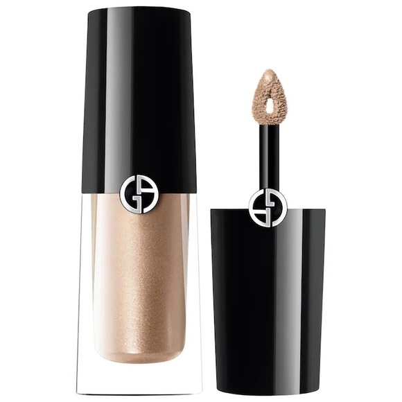 Armani Beauty 
Eye Tint Long-Lasting Liquid Eyeshadow - Picture 1 of 3